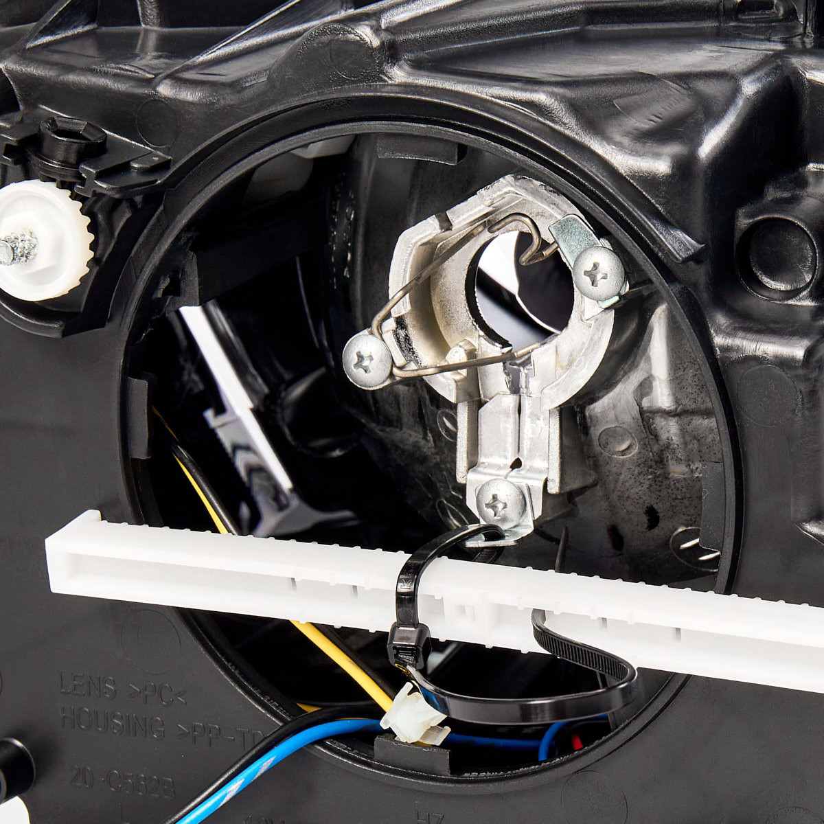 Luz esquerda Volkswagen Jetta preço, a partir de 181,48 USD