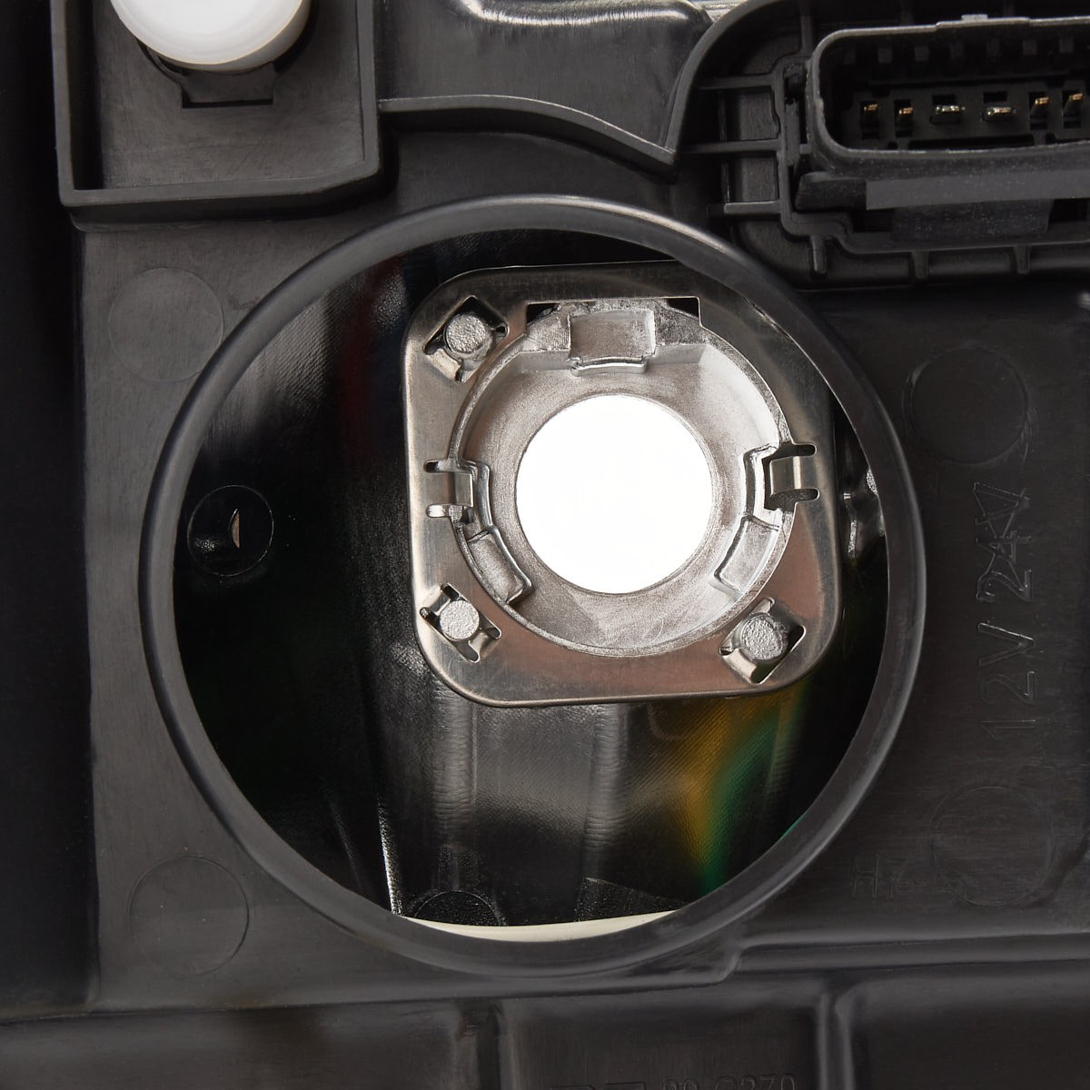 Luz esquerda Renault LOGAN II L52