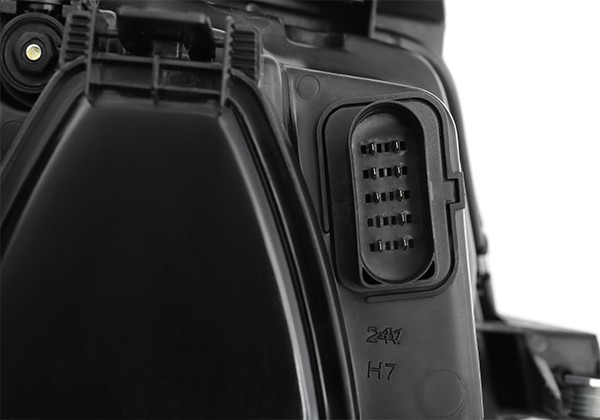  TYC 206244052