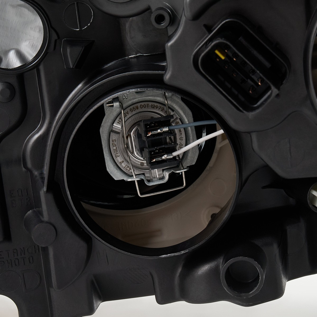 Luz direita 1685352480 General Motors