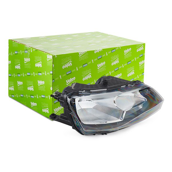 Luz direita Skoda Rapid  NH3, NK3, NK6