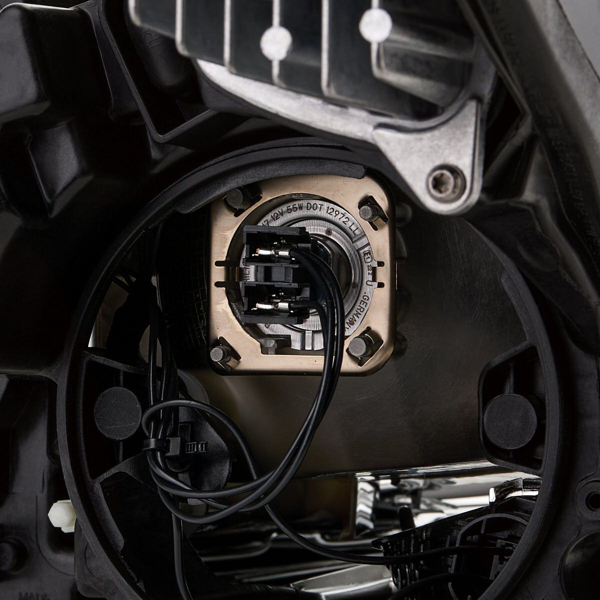 Luz direita Opel CROSSLAND X P17
