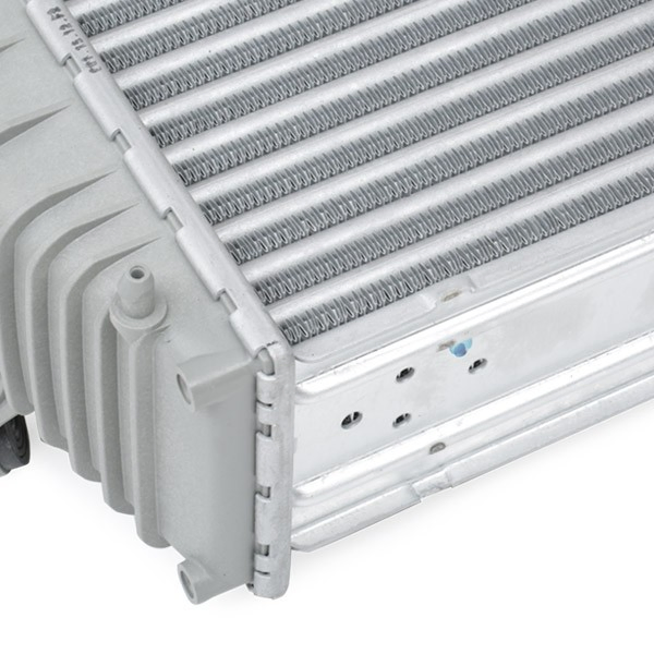 Radiador de intercooler 817653 VALEO