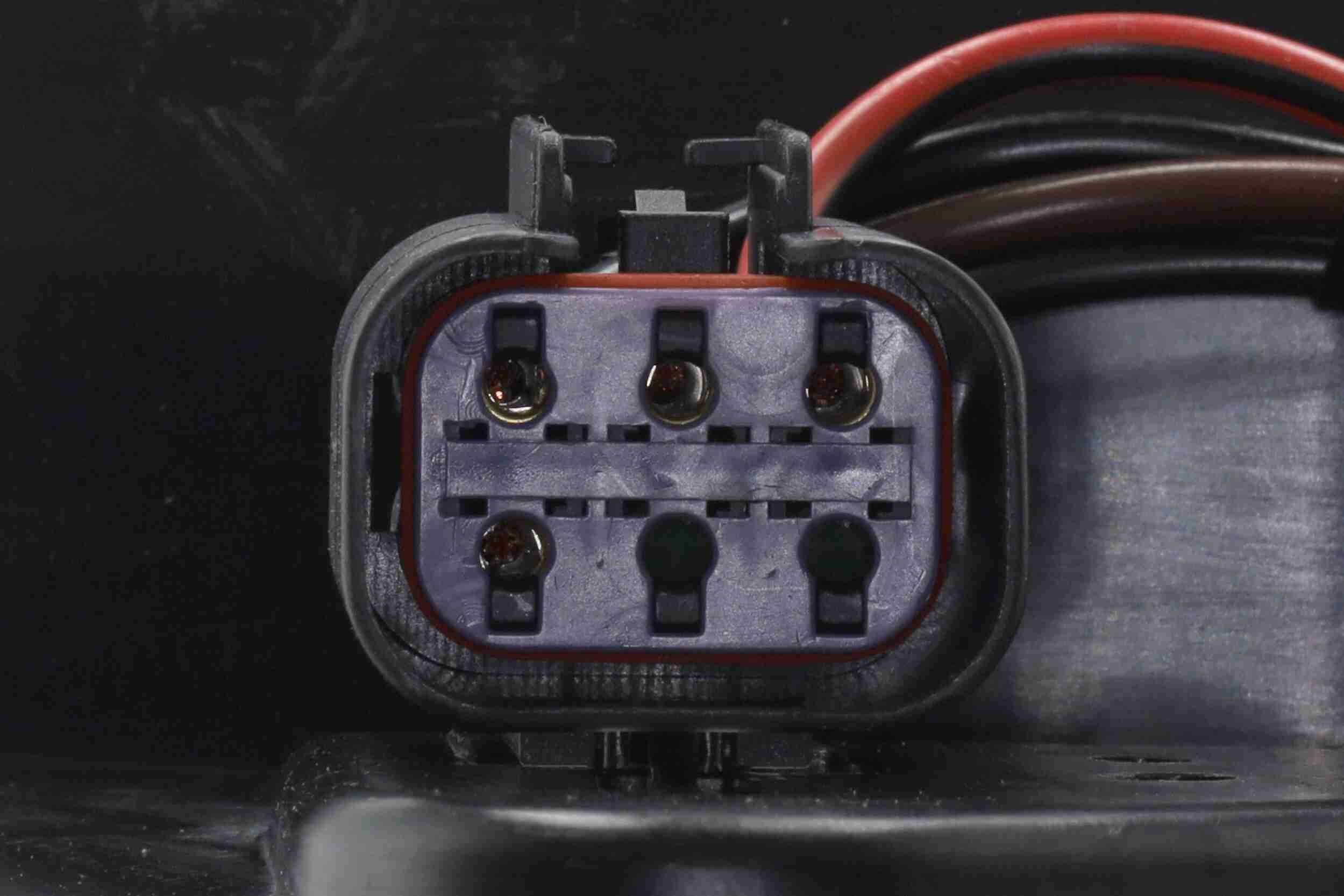 V25011547 Vemo