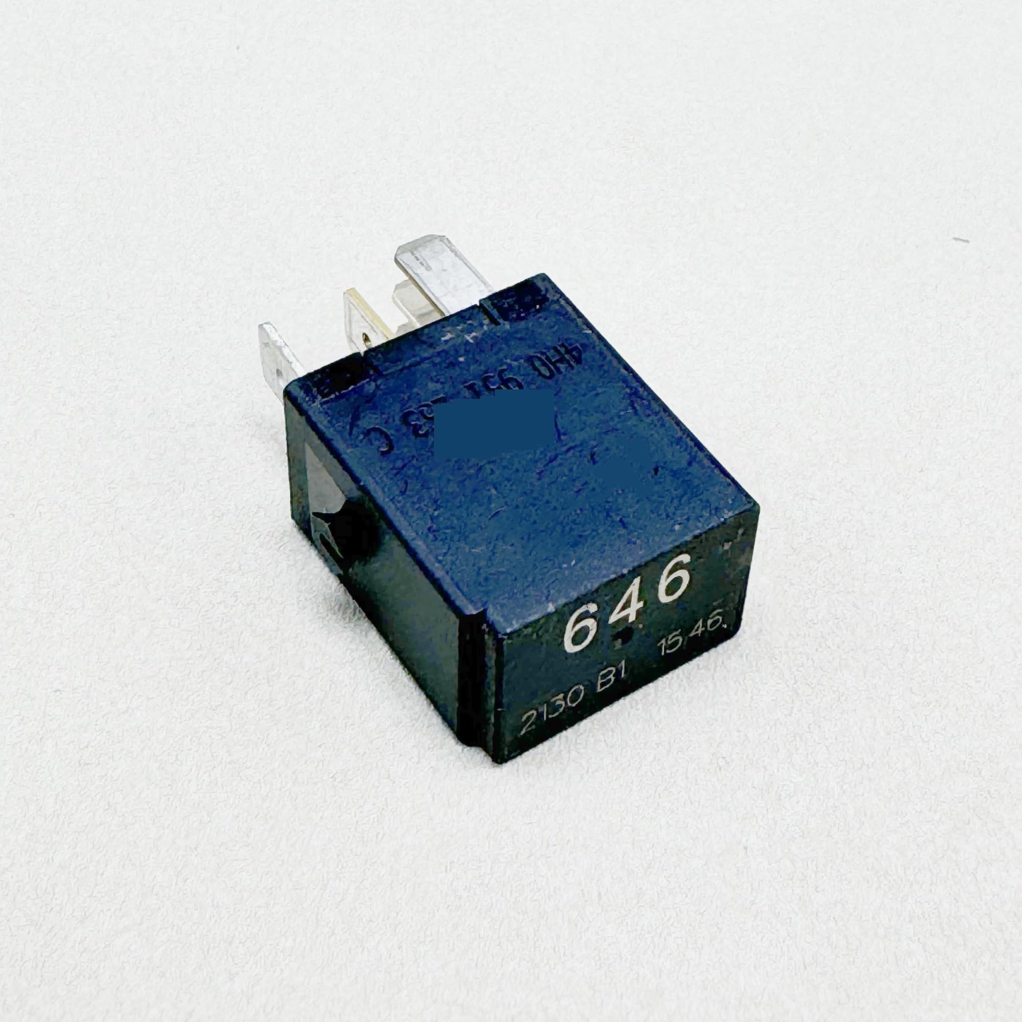 Relê de bomba de gasolina elétrica VAG 4H0951253 preço, a partir de 32,35 USD