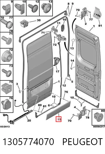 Moldura da porta traseira direita Chrysler 735423004
