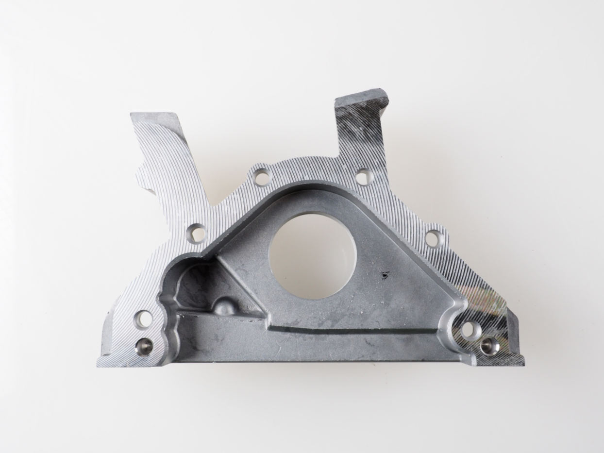 038103153Q VAG Tampa de motor dianteira