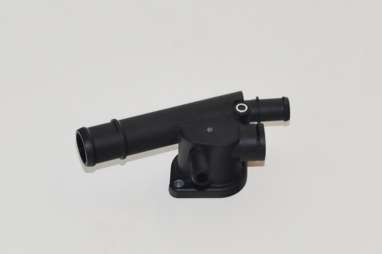 038121132D VAG Flange do sistema de esfriamento (união em T)