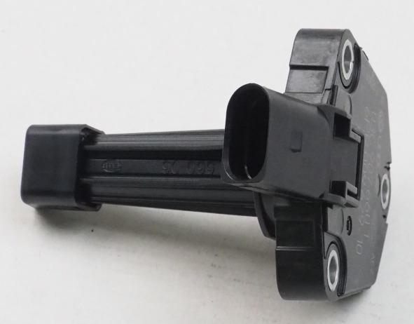 Sensor do nível de óleo de motor VAG 03C907660T preço, a partir de 122,96 USD
