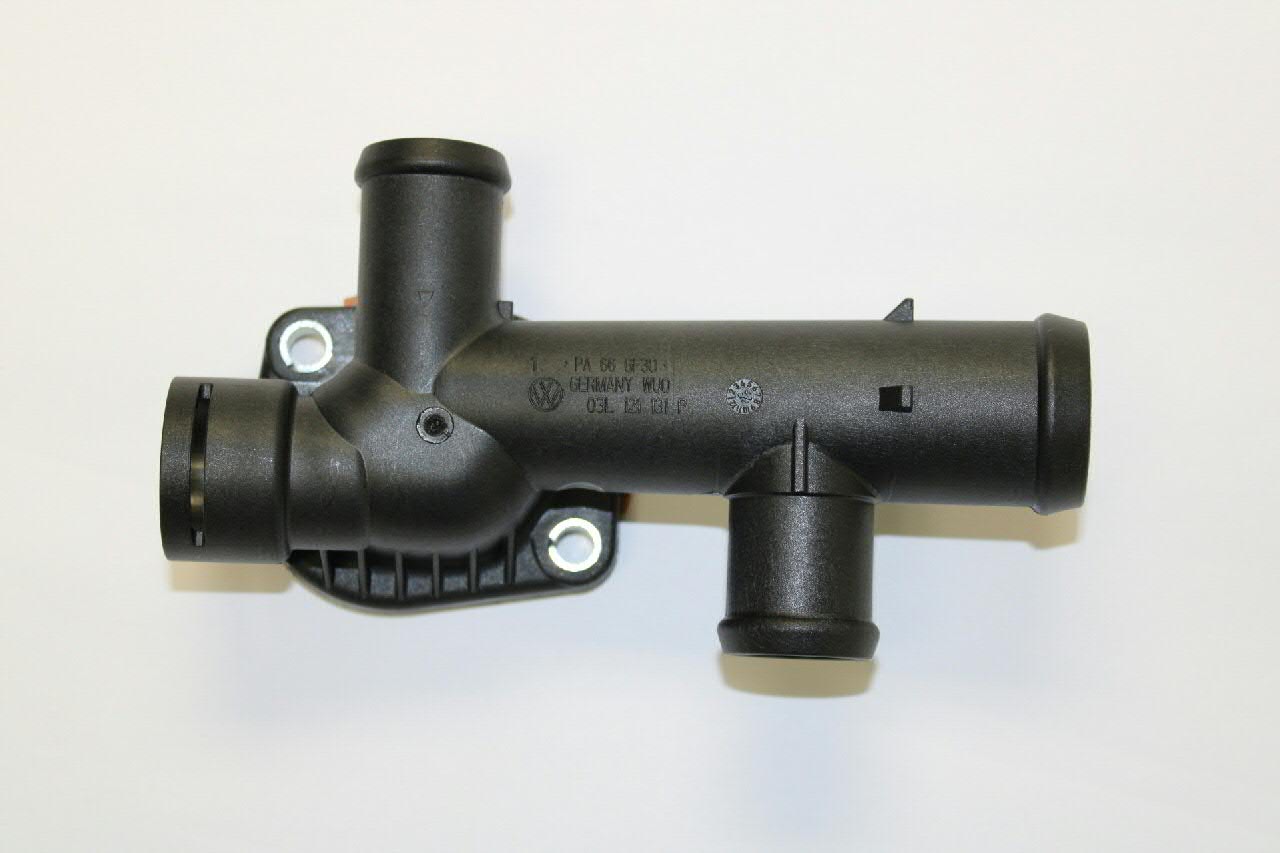 Flange do sistema de esfriamento (união em T) 03L121132P VAG