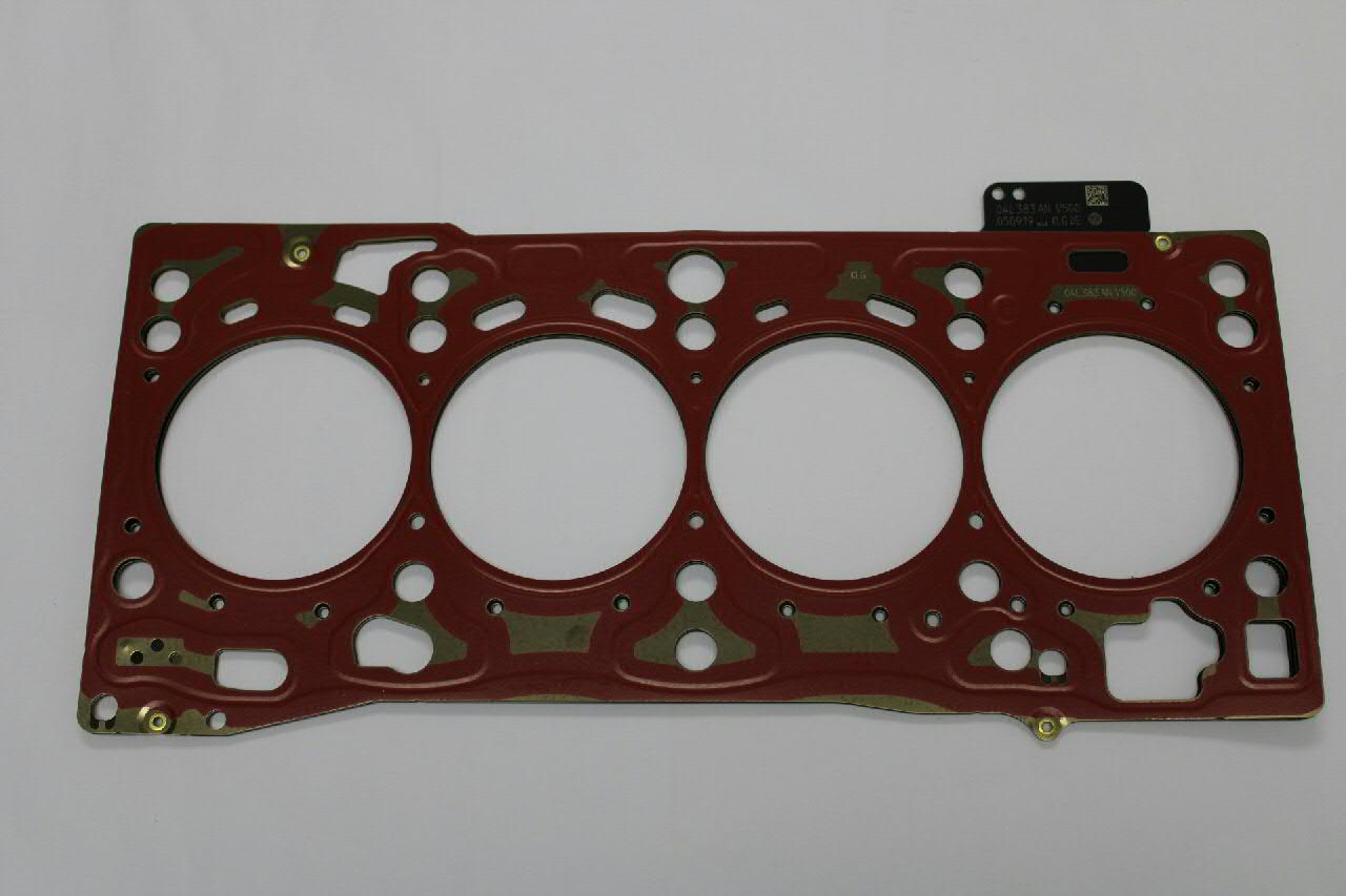 04L103383AN VAG Vedante de cabeça de motor (CBC)