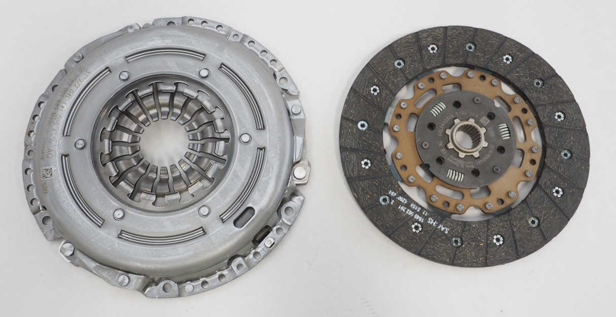 04L141015A VAG Kit de embraiagem (3 peças)