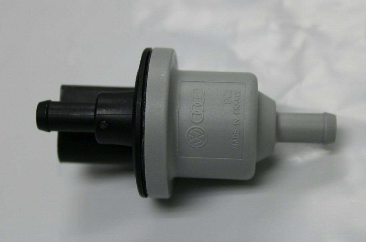 Compre 058133517B VAG Válvula de ventilação dos gases do tanque de combustível
