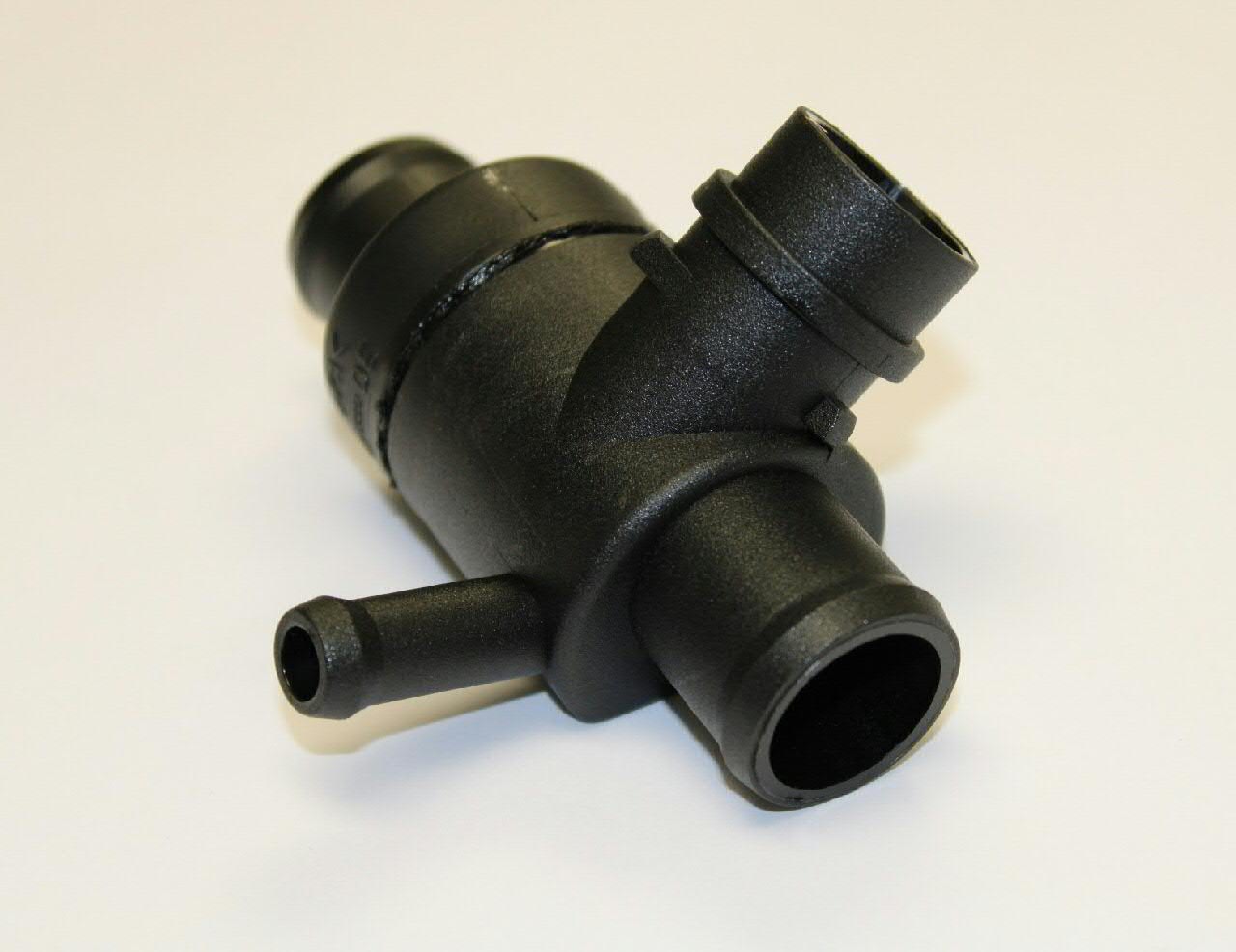 Compre 06B103235Q VAG Cano derivado de ventilação de cárter (de separador de óleo)