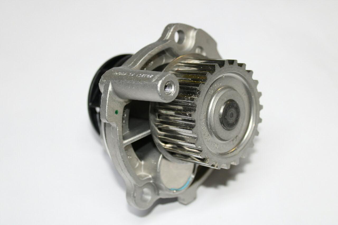 Bomba de água (bomba) de esfriamento VAG 06B121011Q preço, a partir de 49,20 USD
