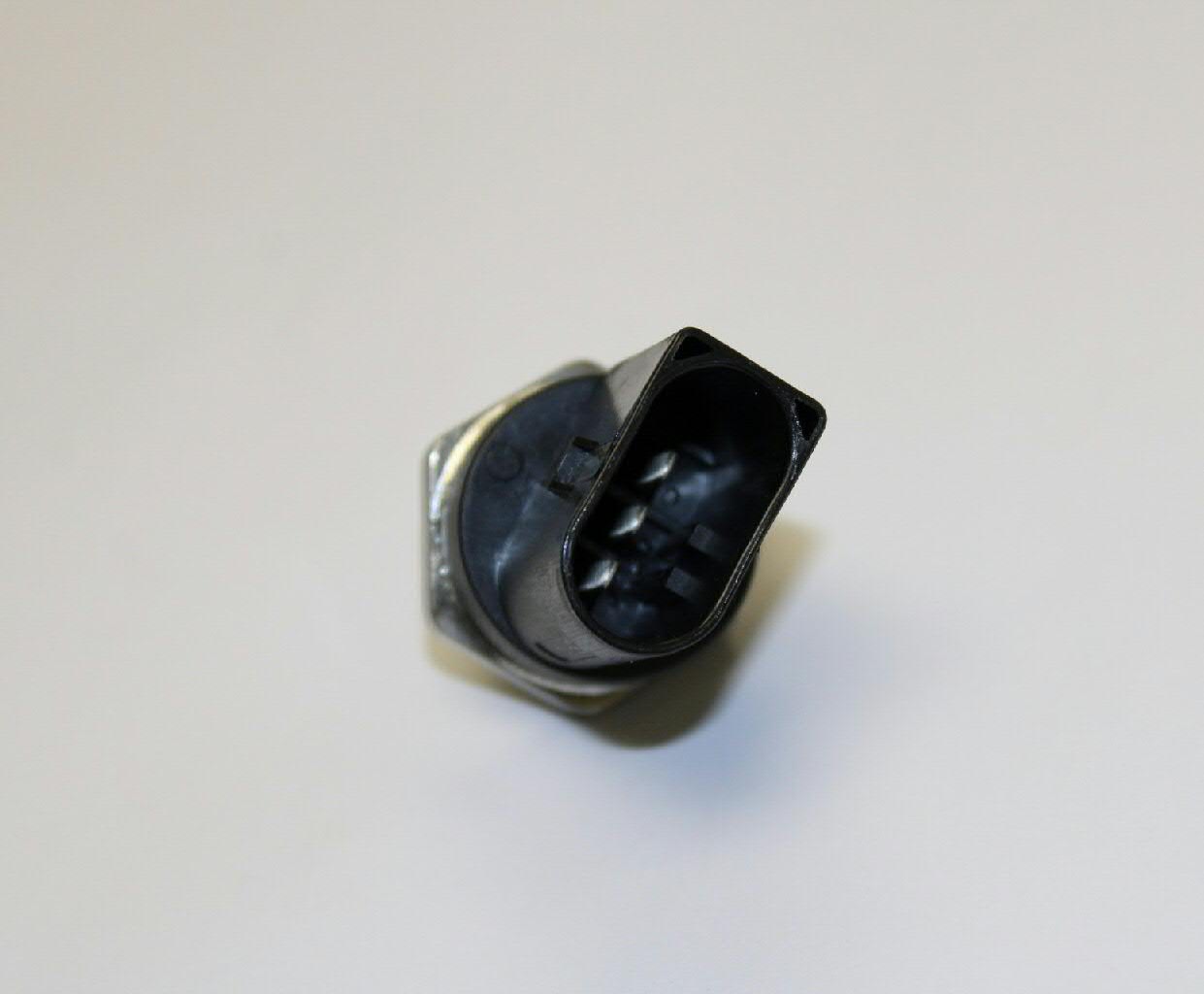 06H906051K VAG Sensor de pressão de combustível