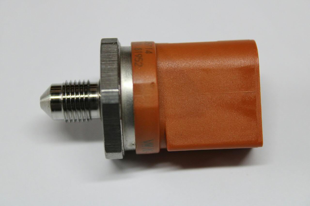 06J906054B VAG Sensor de pressão de combustível