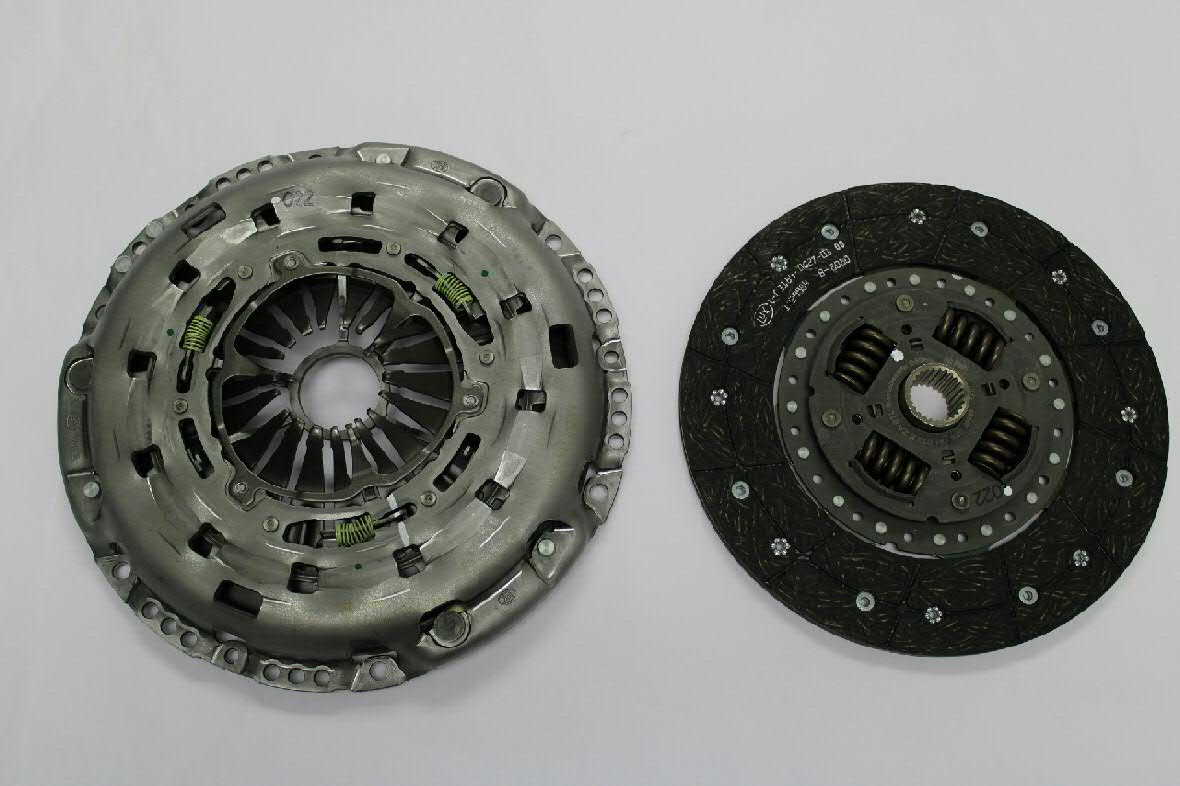 076141015C VAG Kit de embraiagem (3 peças)