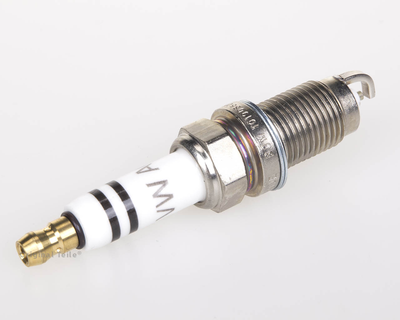 Vela de ignição NGK ZFR6K11E preço, a partir de 11,39 USD