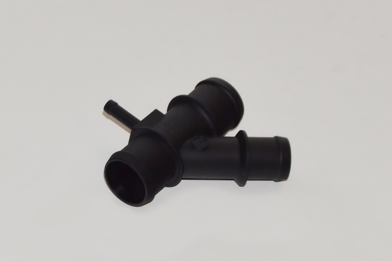 1K0121087H VAG Flange do sistema de esfriamento (união em T)