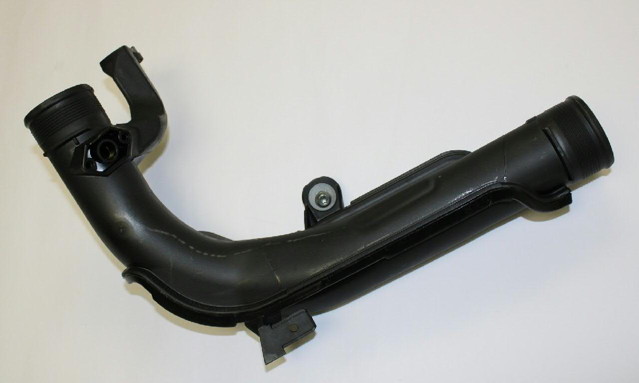 1K0145770AE VAG Mangueira (cano derivado) de intercooler