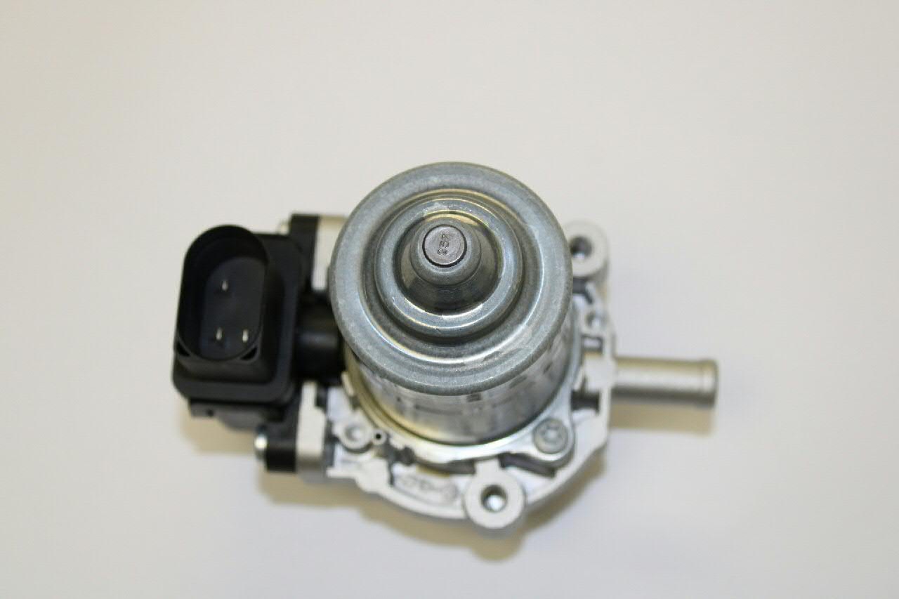 Compre 1K0612181F VAG Bomba a vácuo