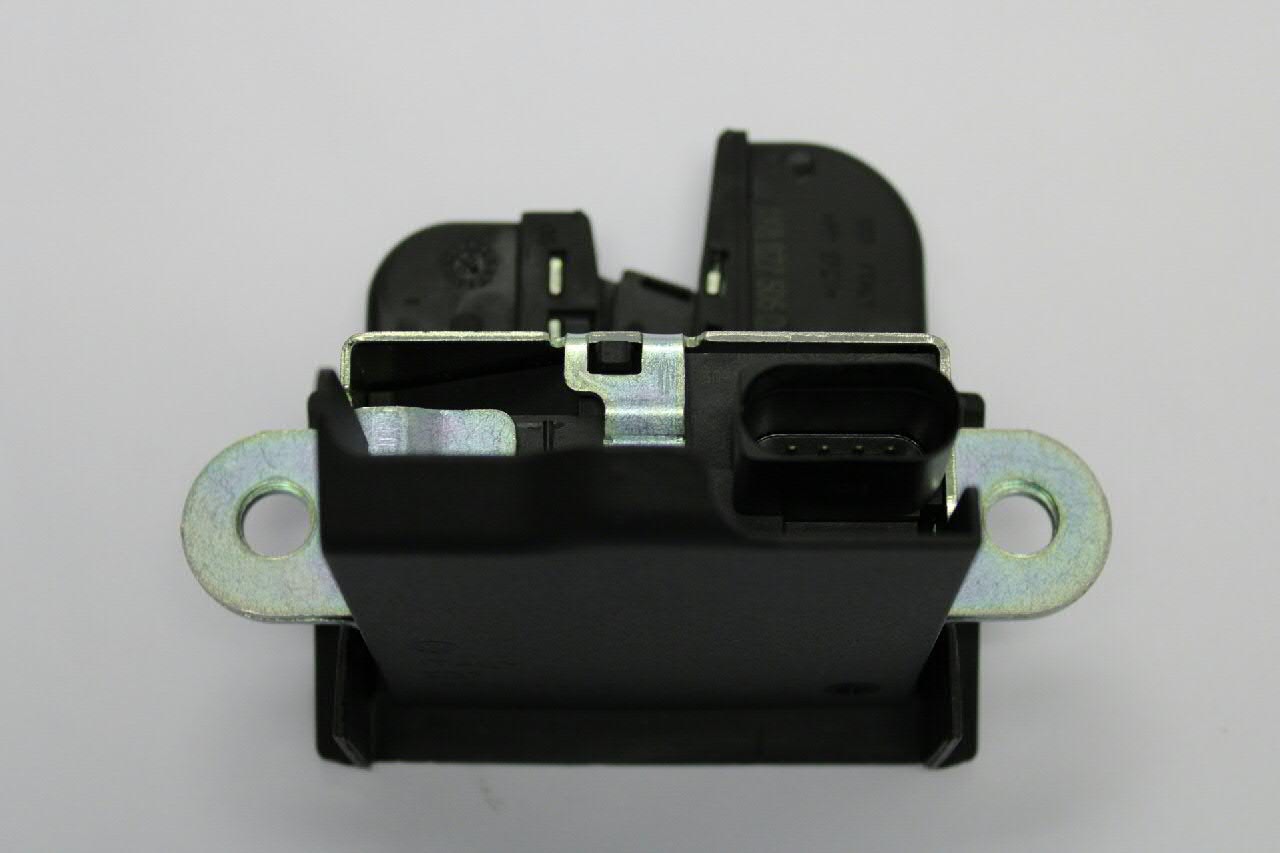 Fecho de tampa de porta-malas (de 3ª/5ª porta traseira) VAG 1K8827505D preço, a partir de 80,16 USD