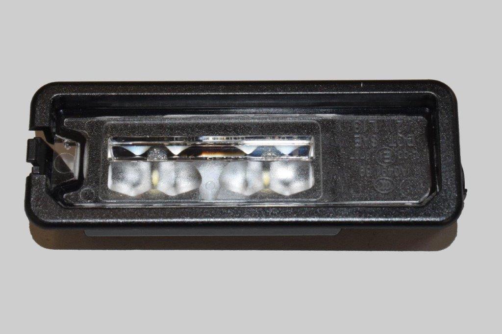 1K8943021D VAG Lanterna da luz de fundo de matrícula traseira