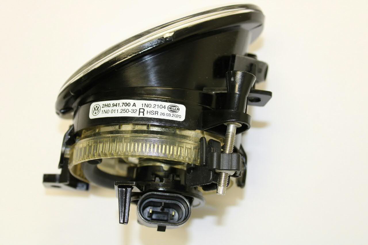 Luzes de nevoeiro direitas VAG 2H0941700A preço, a partir de 71,63 USD