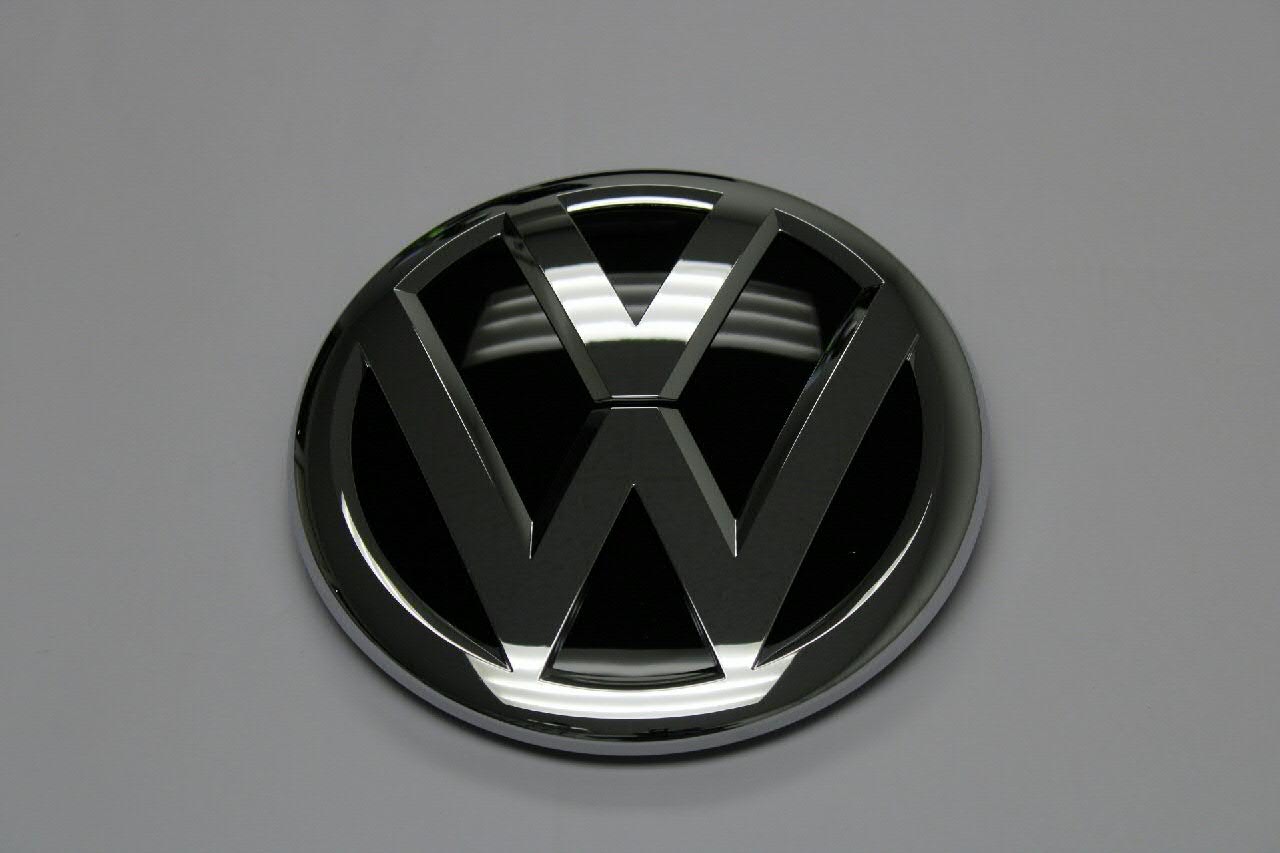2H6853601ADPJ VAG Emblema de grelha do radiador