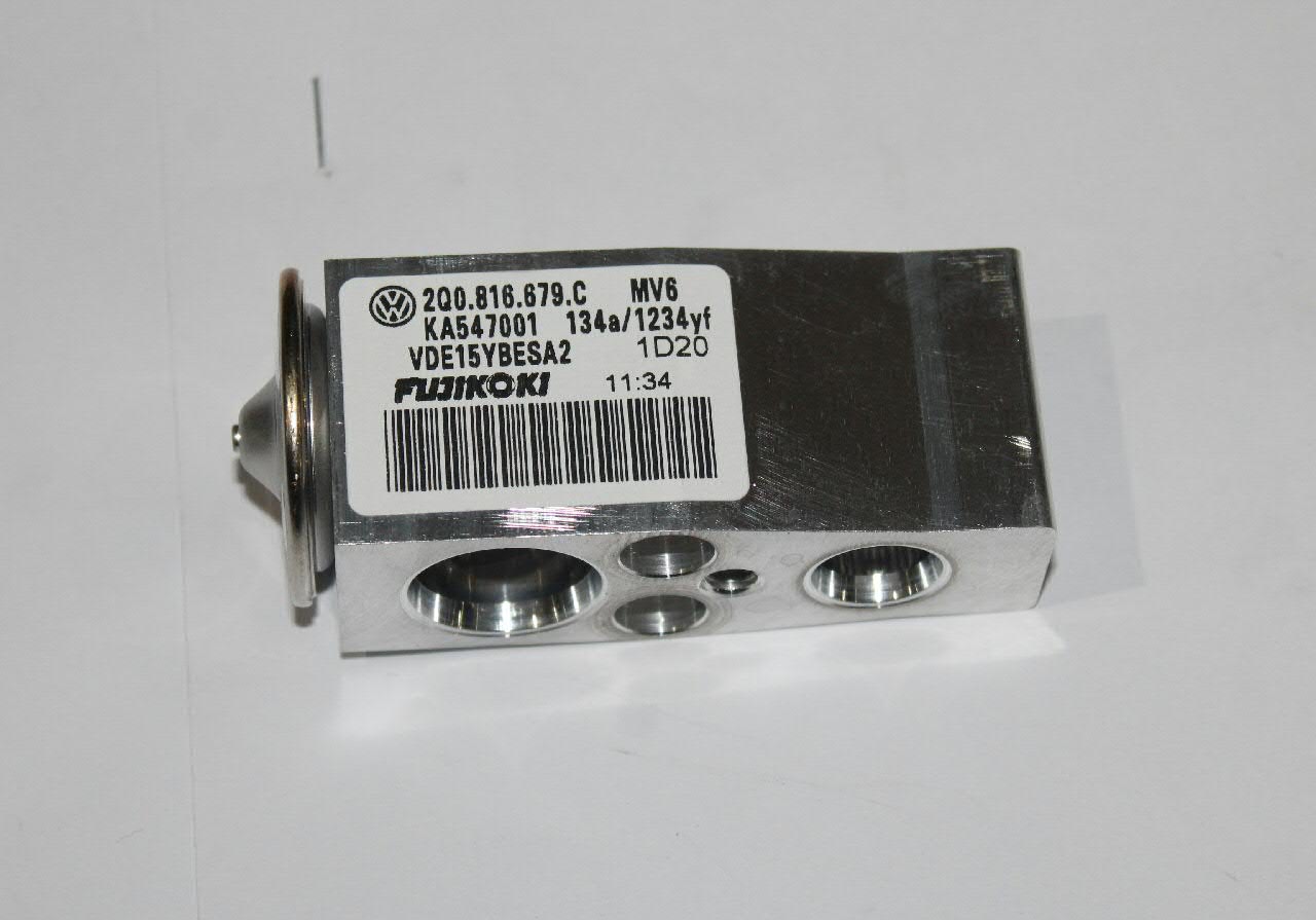Compre 2Q0816679C VAG Válvula TRV de aparelho de ar condicionado