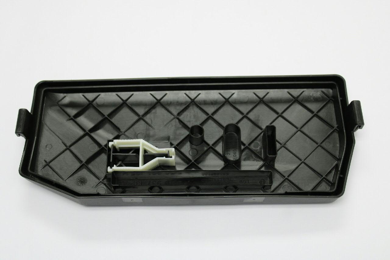 Compre 2Q0937132A VAG Tampa de unidade de dispositivos de segurança