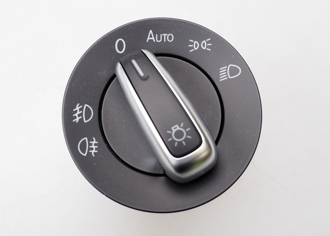 3C8941431AXSH VAG Comutador das luzes no "painel de instrumentos"