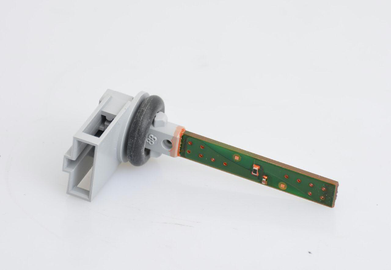 Compre 4B0820539 VAG Sensor de temperatura de ar no salão