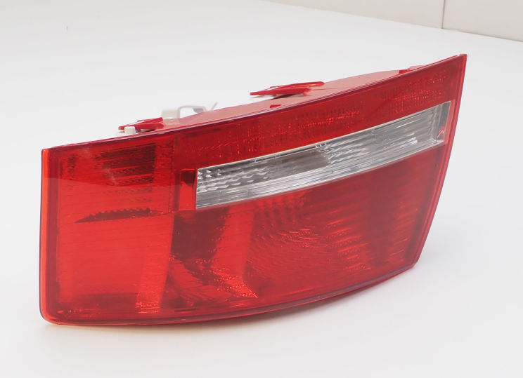Lanterna traseira direita externa VAG 4F5945096L preço, a partir de 159,86 USD