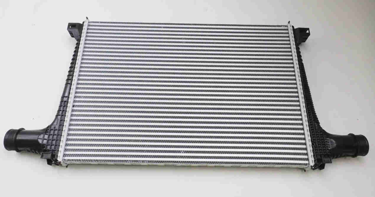 4M0145805Q VAG Radiador de intercooler