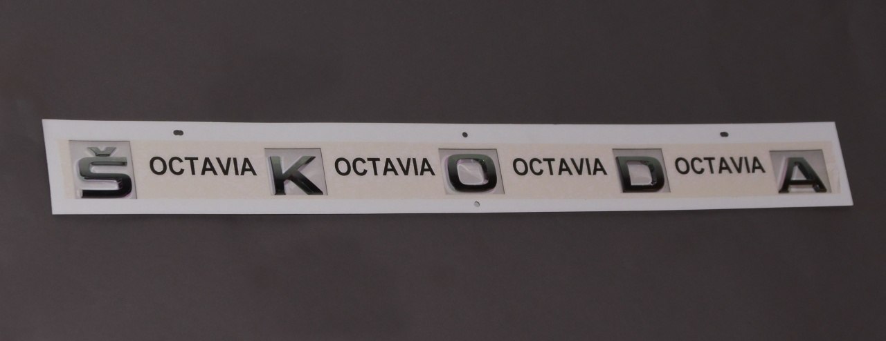 Emblema de tampa de porta-malas (emblema de firma) Skoda Octavia IV NX5, PV5 ao melhor preço