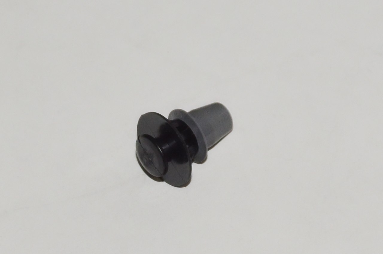 Cápsula (prendedor) de fixação do forro do pára-choque do pára-lama dianteiro VAG 5J0853573 preço, a partir de 0,76 USD