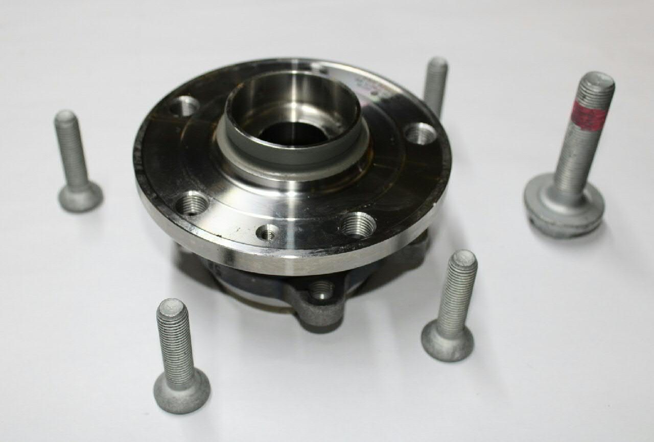 Cubo dianteiro VAG 5K0498621 preço, a partir de 112,85 USD