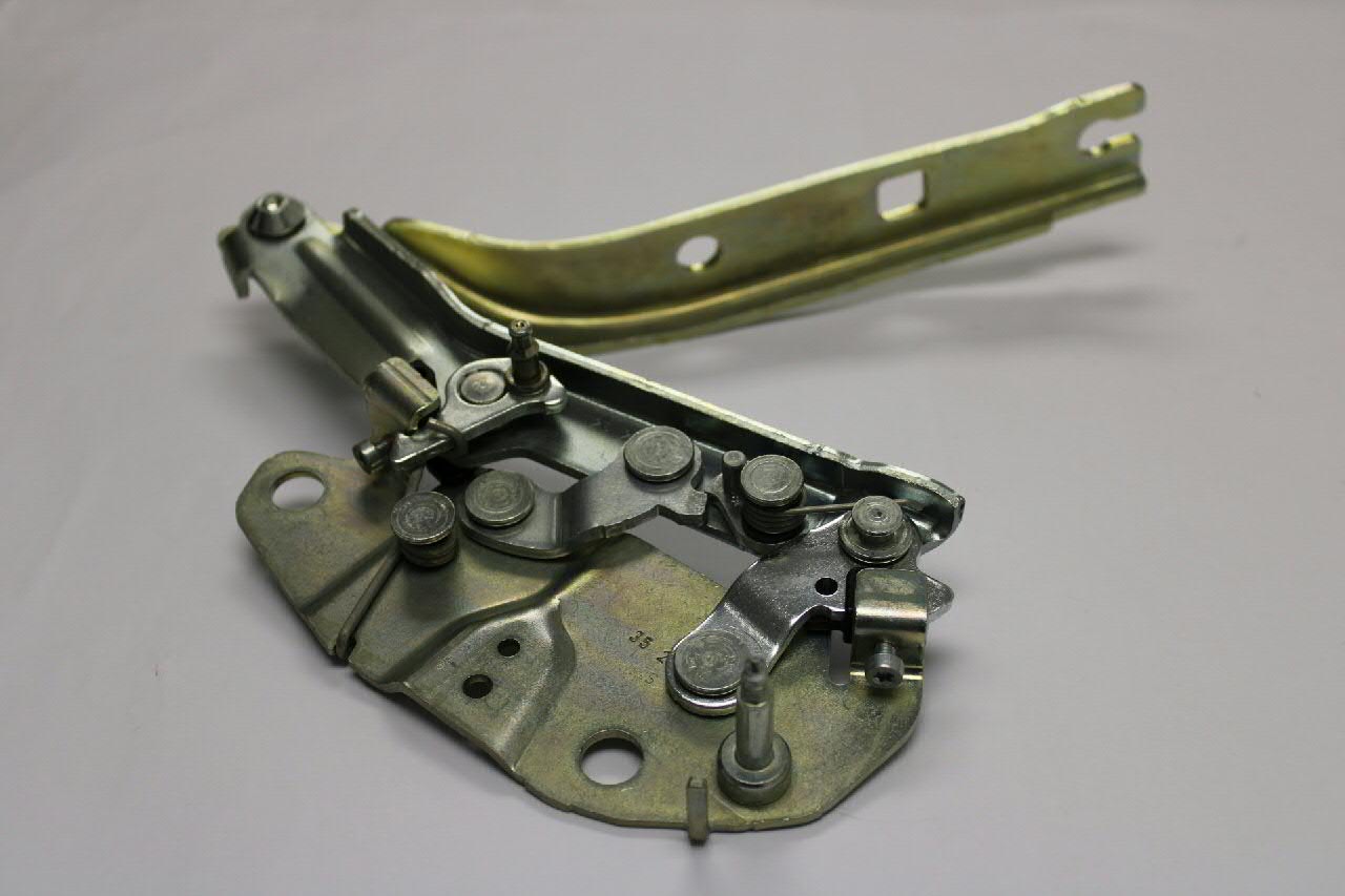Gozno da capota VAG 5NA823301G preço, a partir de 148,87 USD
