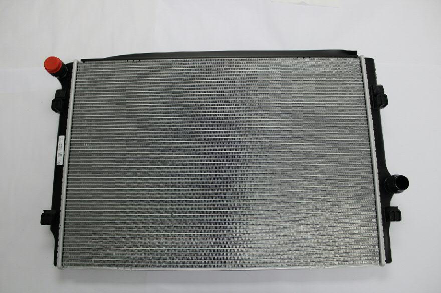 5Q0121251GN VAG Radiador de esfriamento de motor