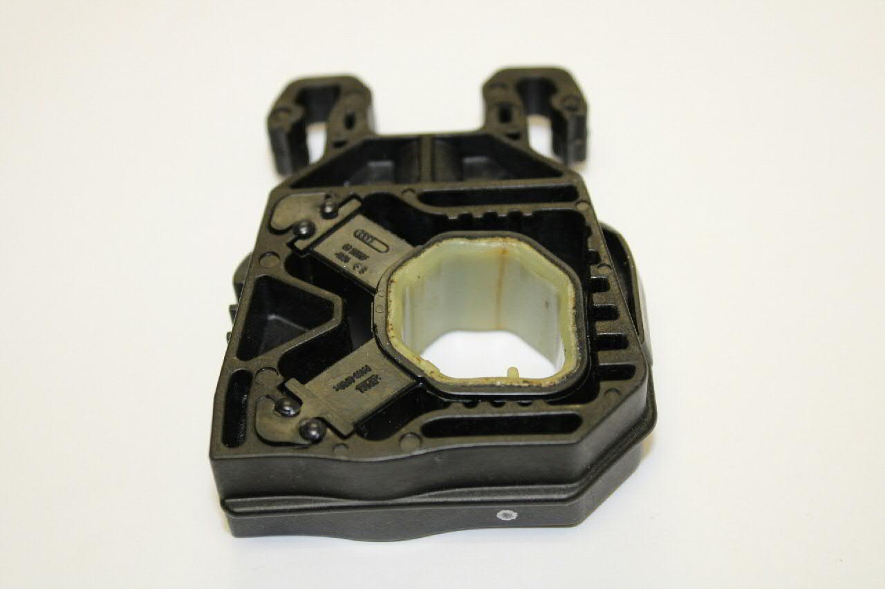 5Q0121367F VAG Coxim superior de fixação do radiador