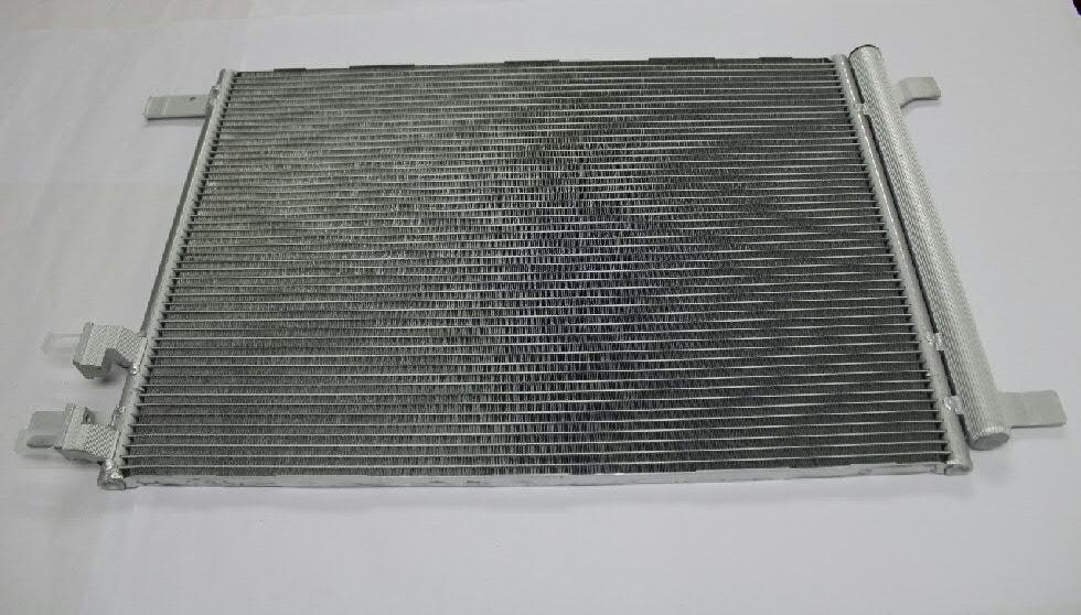 5Q0816411AR VAG Radiador de aparelho de ar condicionado
