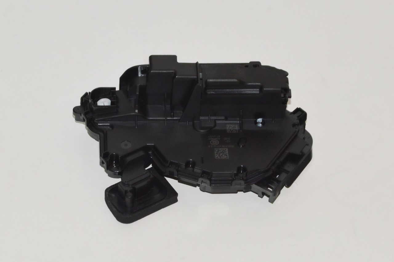 Fecho da porta dianteira esquerda VAG 5TB837015B