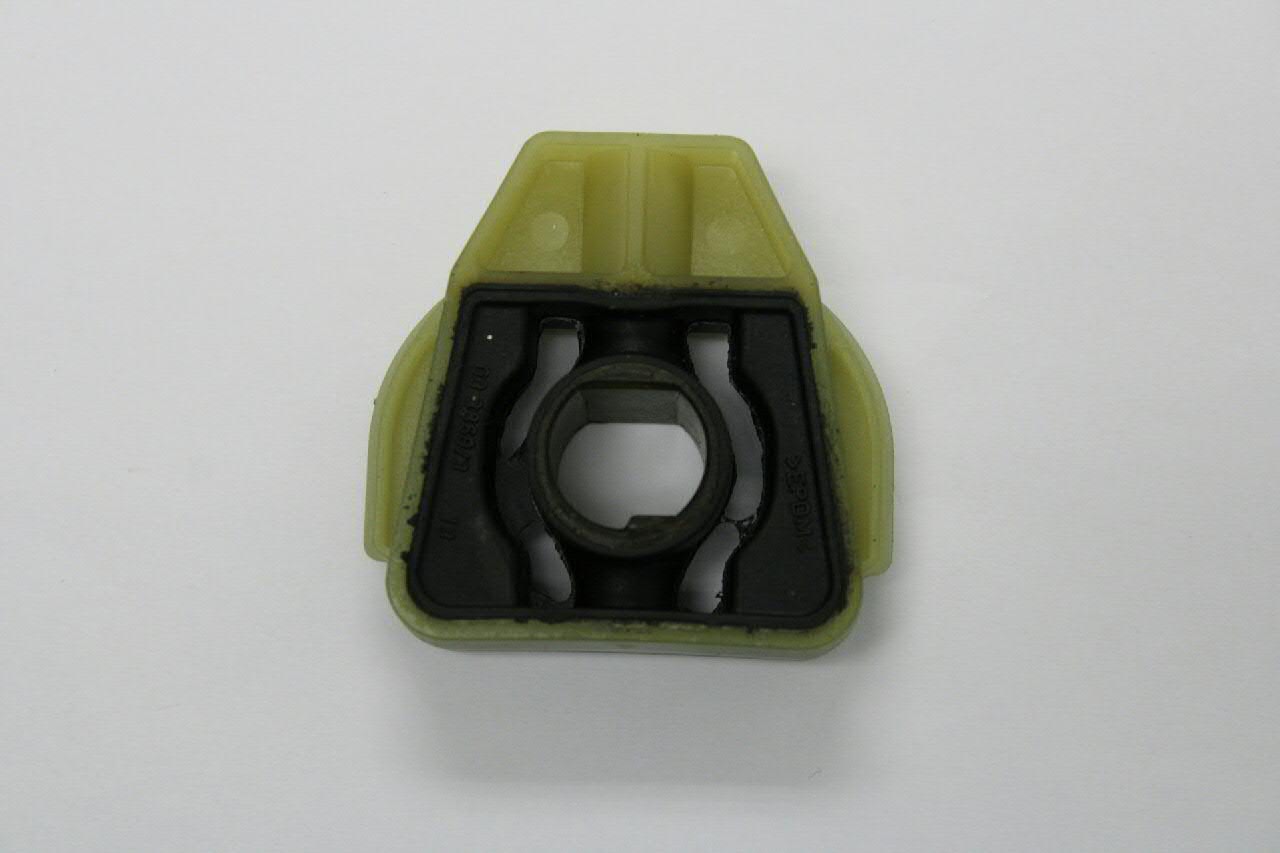 Consola de fixação do radiador de aparelho de ar condicionado VAG 6Q0121367 preço, a partir de 4,34 USD