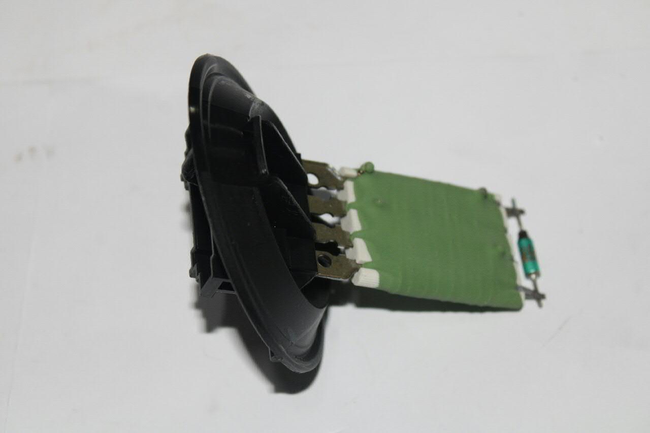 6Q0959263A VAG Resistor (resistência) de ventilador de forno (de aquecedor de salão)