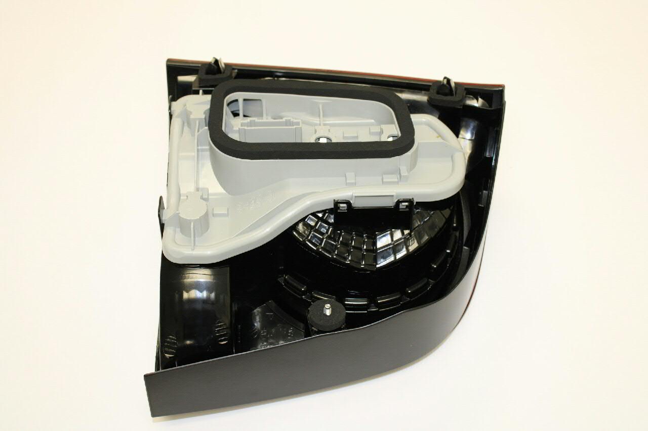 Compre 6Q6945096AB VAG Lanterna traseira direita