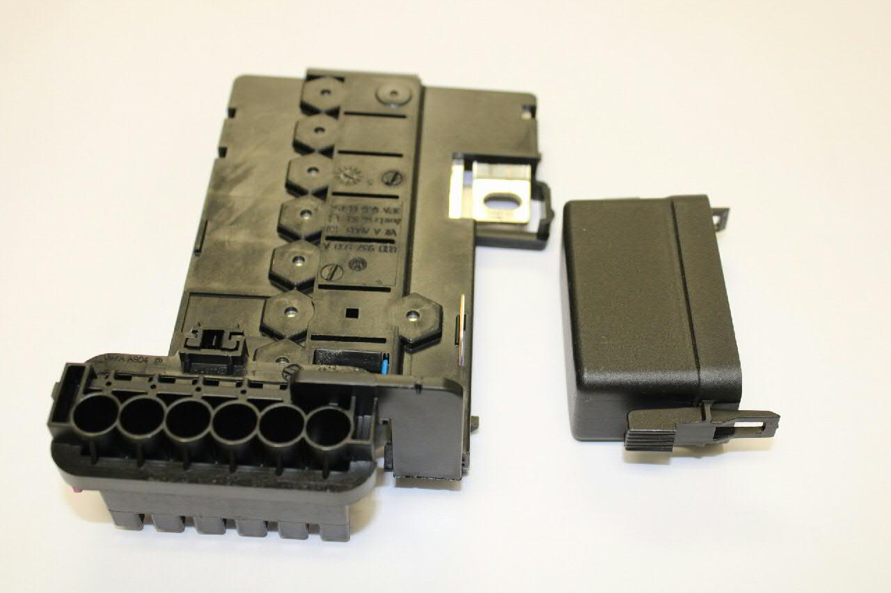 6R0937548F VAG Unidade de dispositivos de segurança