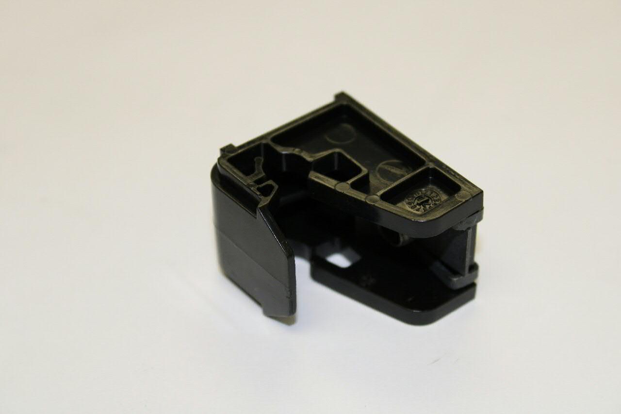 Consola (adaptador) de fixação das luzes dianteiras 6R0941511 VAG