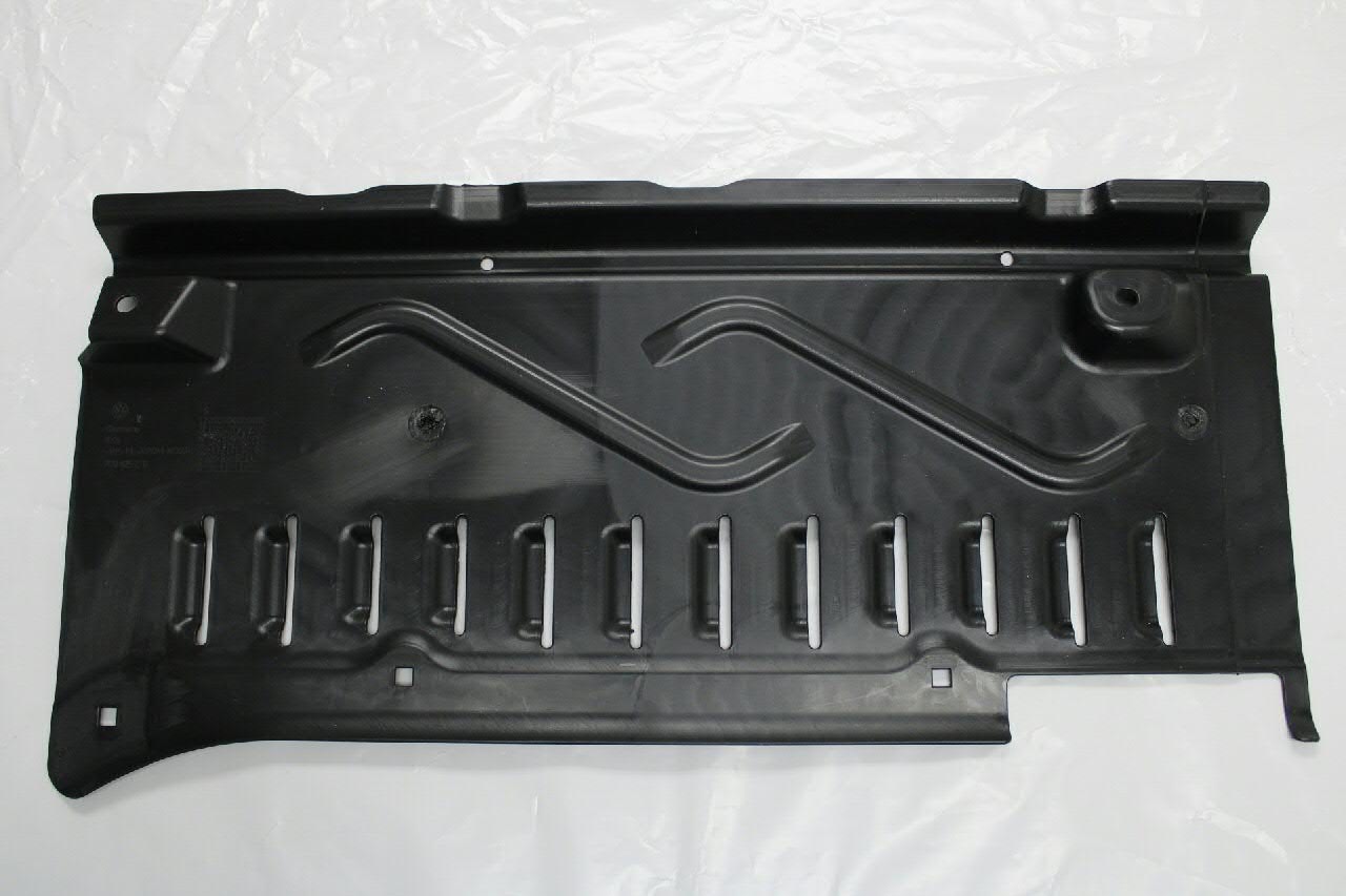 Compre 7E0825210 VAG Proteção de fundo traseira direita